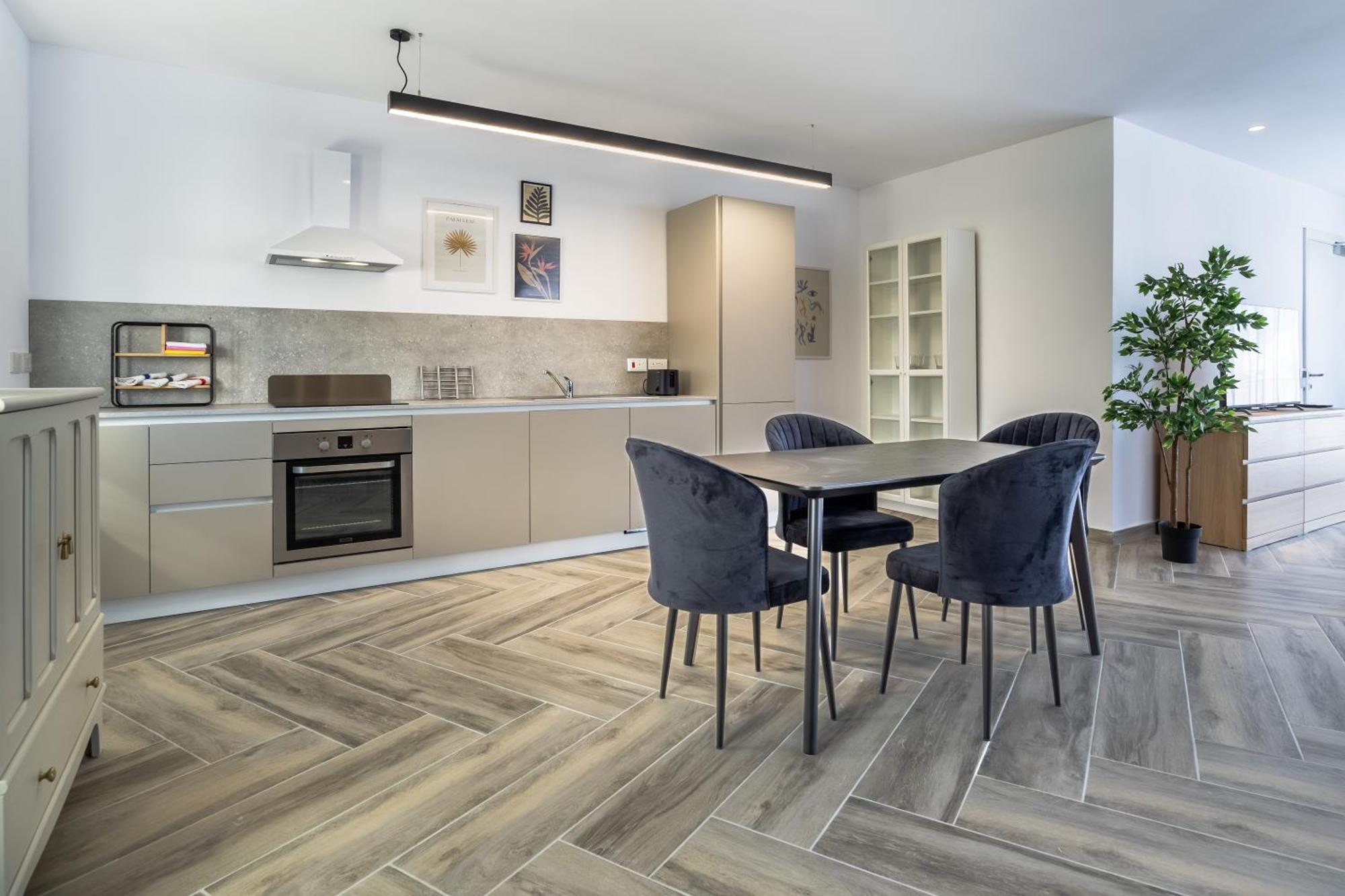 The Cube - Designer Finished Studio Penthouse By Sf Homes Gzira Luaran gambar