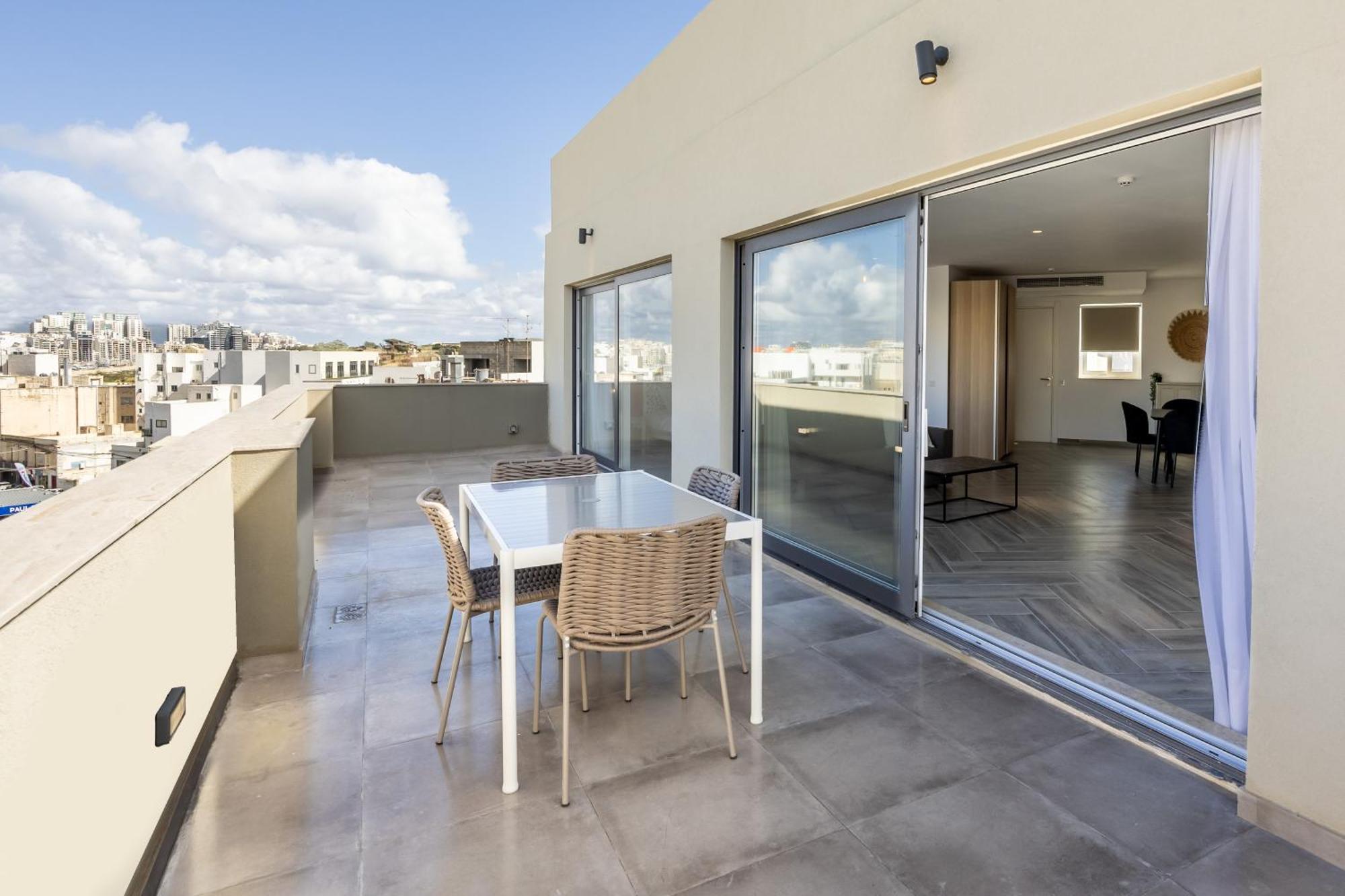 The Cube - Designer Finished Studio Penthouse By Sf Homes Gzira Luaran gambar