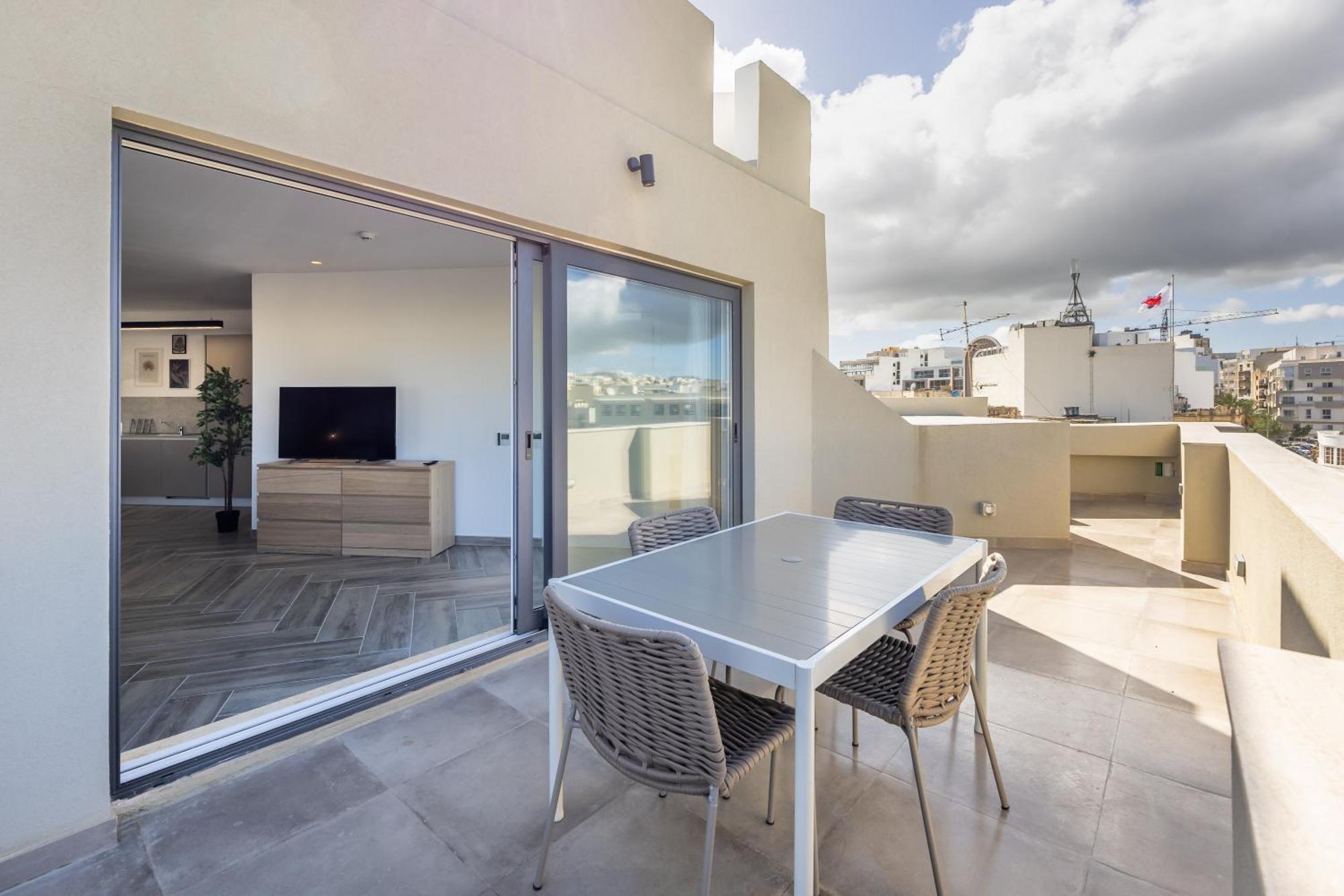 The Cube - Designer Finished Studio Penthouse By Sf Homes Gzira Luaran gambar